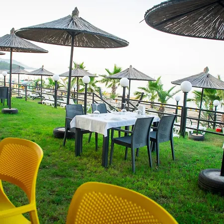 דירה The Sandhill Restaurant *