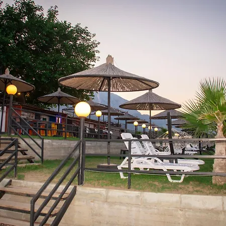 דירה The Sandhill Restaurant *