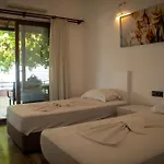 The Sandhill Restaurant Apartment
