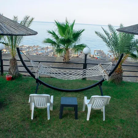 The Sandhill Restaurant *